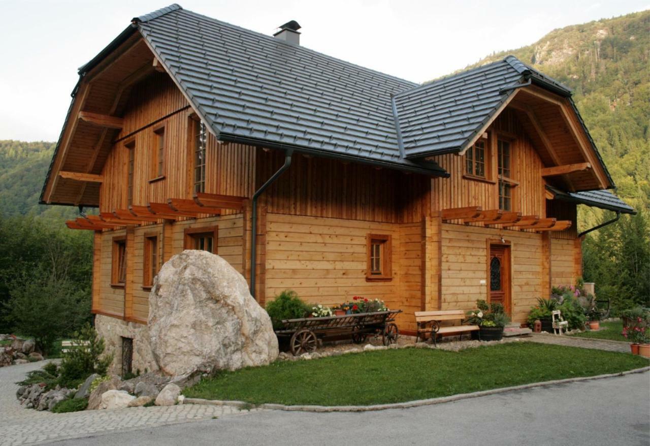 Apartment Pod Skalco Jesenice Extérieur photo